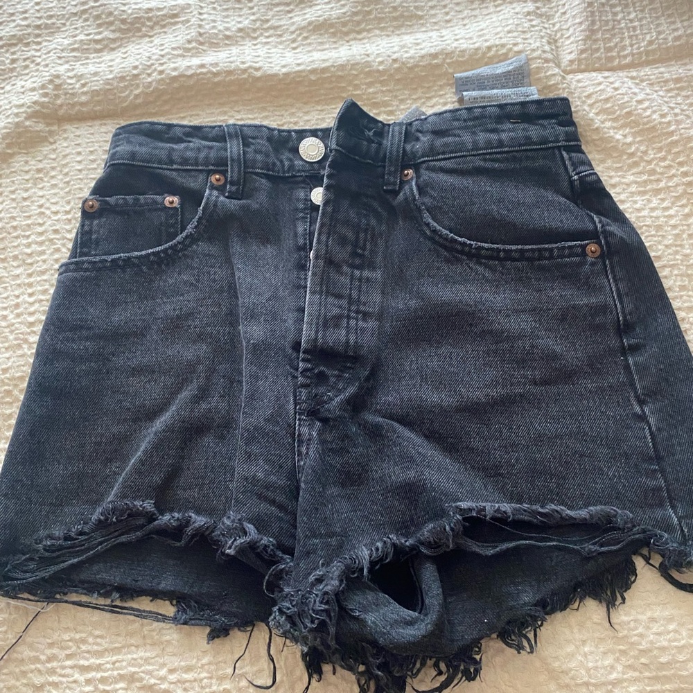 Zara high rise mom shorts size 2